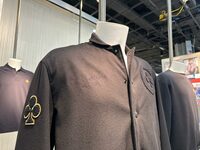 コルナゴ70周年記念のカプセルコレクションから。