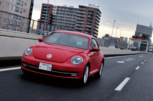 【スペック】全長×全幅×全高=4270×1815×1495mm/ホイールベース=2535mm/車重=1280kg/駆動方式=FF/1.2リッター直4SOHC8バルブターボ(105ps/5000rpm、17.8kgm/1500-4100rpm)/価格=303万円(テスト車=同じ)