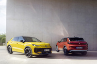 本編とはあまり関係はないが、初のフルモデルチェンジを受け、2代目に進化した「Tロック」も欧州で注目されている。ドイツでは同年11月に販売が開始される予定だ。