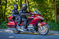 たいていのライダーは「これに乗るのか」とたじろぐほど、大きく立派な「ゴールドウイング」。いざ走らせると低重心かつパワフルで驚くほど乗りやすい。(写真はイメージ)