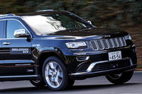 「ジオランダーX-CV」を装着した「ジープ・グランドチェロキー」では、快適な乗り心地を確かめることができた。