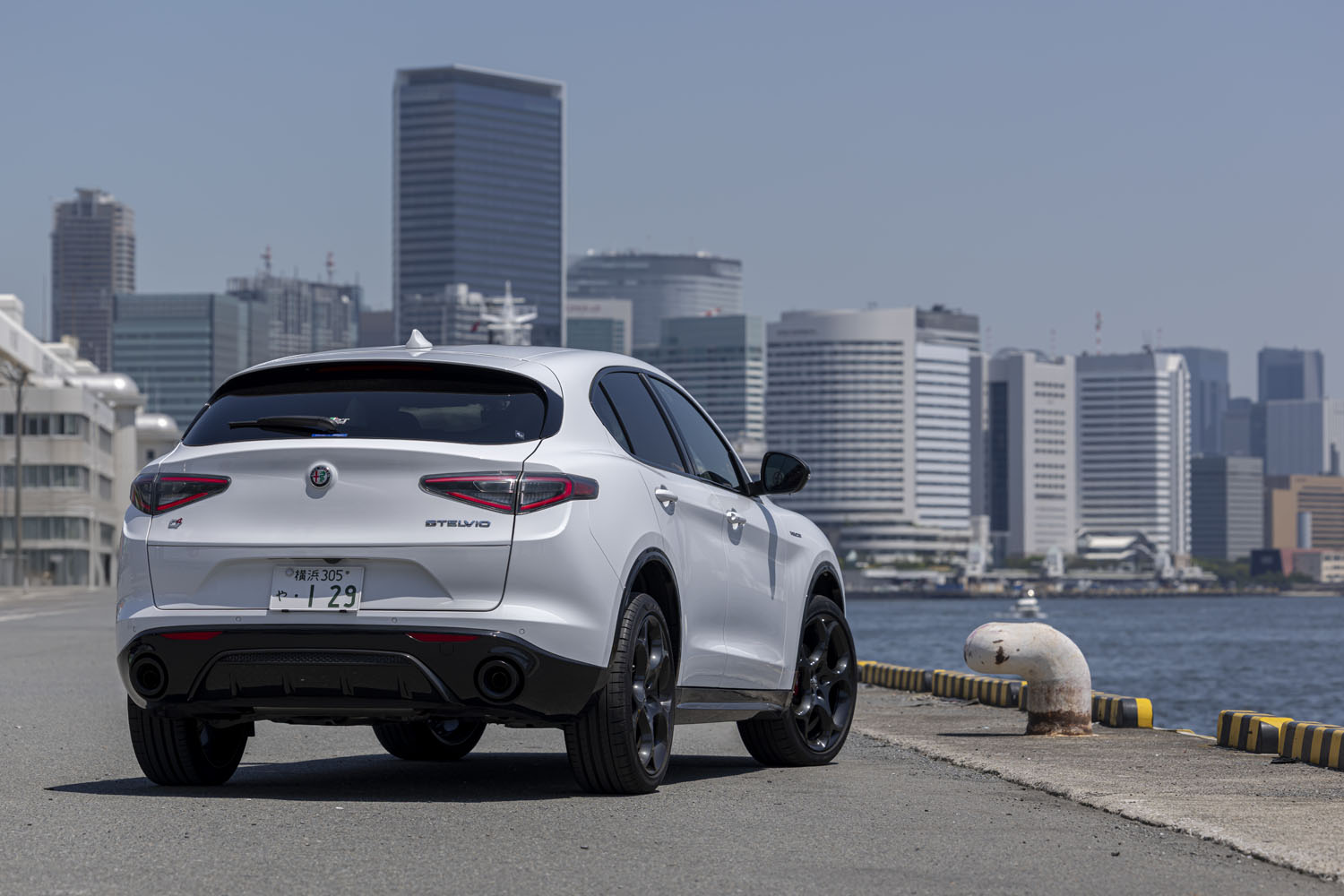 Cd値(空気抵抗係数)0.32というボディーの空力性能は、「ステルヴィオ」の走りの良さにもつながっている。