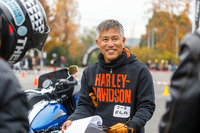 ブレーキングで講師を務めた菅野 貴氏。「普通の人は、まずABSが作動するまでブレーキをかけられない。緊急時には、しっかり奥までブレーキを操作することが大事」とのことだった。