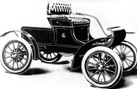 1901年に登場したオールズモビルの「カーブドダッシュ」。アメリカ初の量販モデルで、安価で丈夫、かつ走破性に優れたクルマだった。