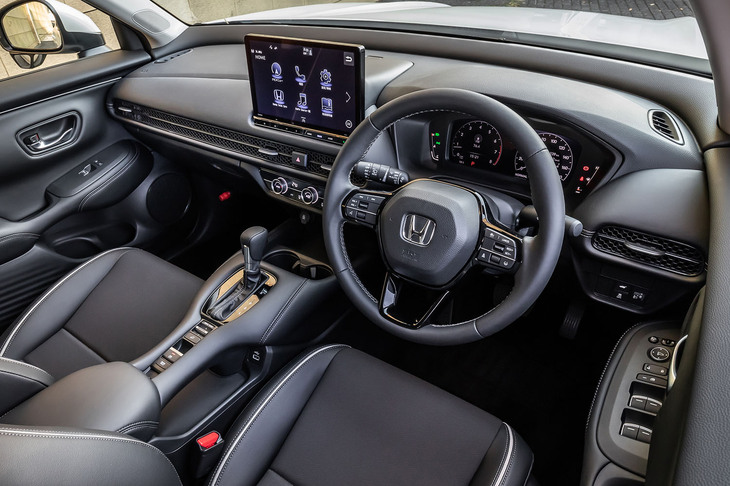 ホンダZR-V X(インストゥルメントパネル)