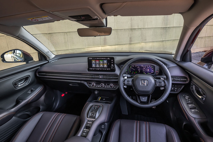 ホンダZR-V e:HEV Z(インストゥルメントパネル)