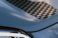 「MINIカントリーマン」に専用カラー「スレートブルー」をまとった限定車が登場の画像