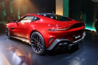 一気に155PSアップ! 改良型「アストンマーティン・ヴァンテージ」日本上陸の画像
