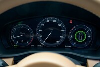 マツダが3列シートの新型SUV「CX-80」を発表 2024年秋の発売を予定の画像