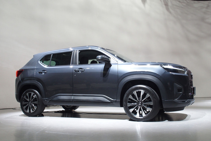 ホンダWR-V(サイドビュー)