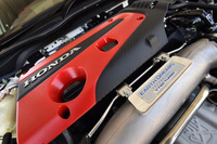 「タイプR」に搭載される2リッター直4 VTECターボエンジンは最高出力320ps、最大トルク400Nmを発生する。