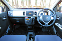 スズキ、軽乗用車「アルト」の安全装備を大幅に強化の画像