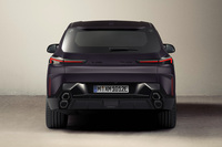 「BMW XM」にKithとのコラボレーションモデルが登場の画像