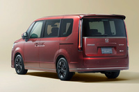 ステップワゴンe:HEVスパーダ30周年特別仕様車