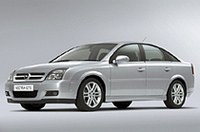 【写真上】アストラ・ワゴンスポーツ
【写真下】ベクトラGTS