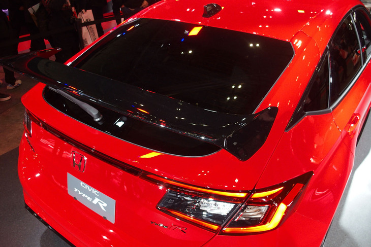 ホンダ・シビック タイプRレーシングブラックパッケージ