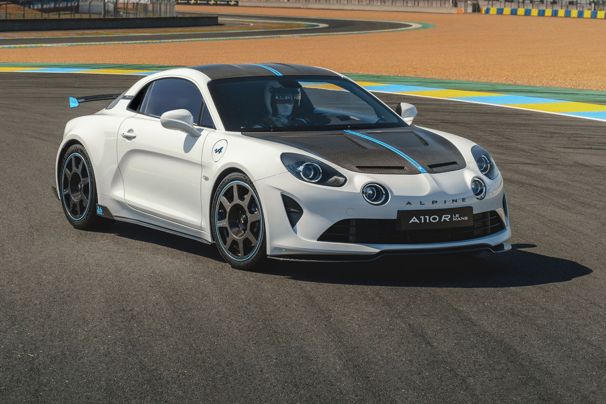 ルマン24時間レース100周年を記念した限定車「アルピーヌA110 Rルマン