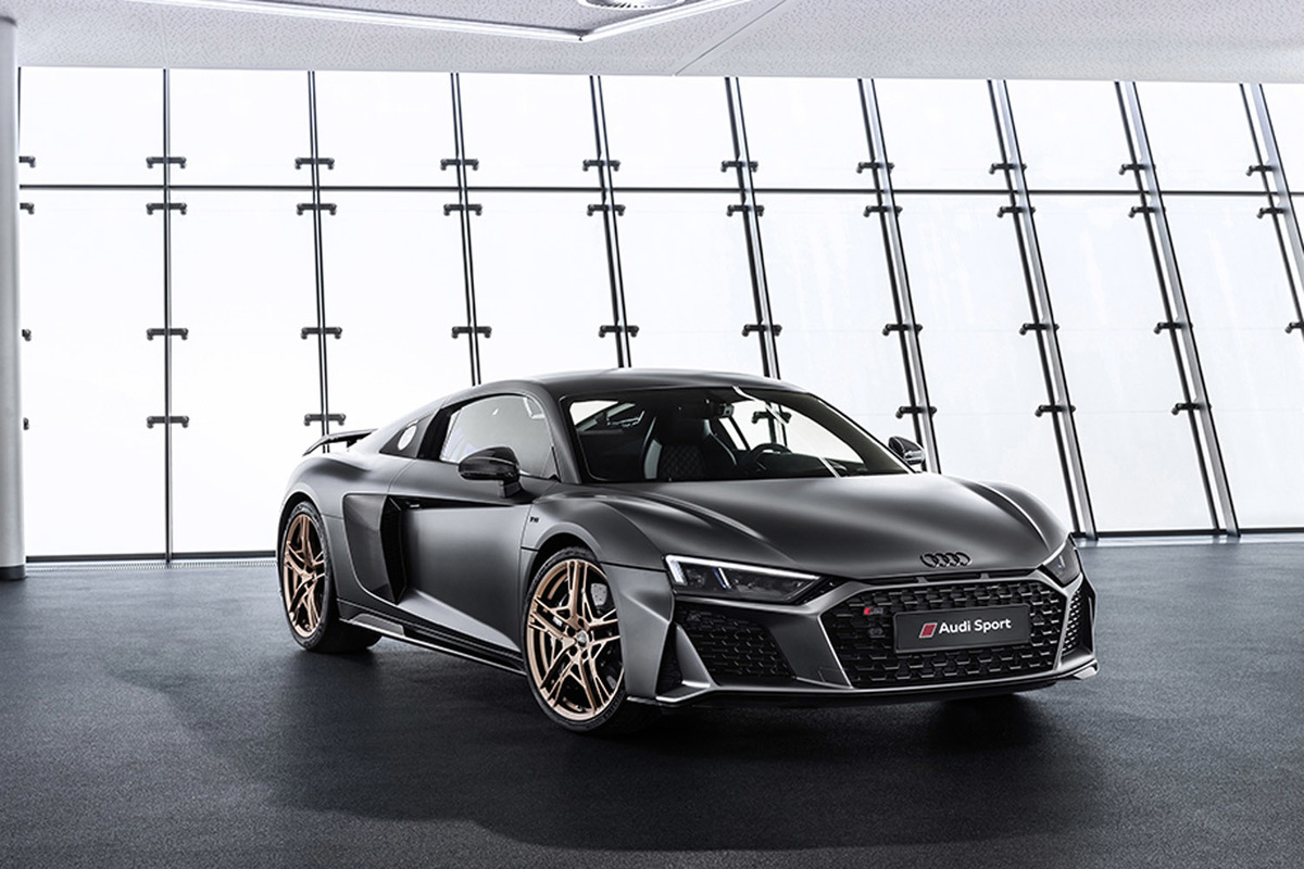 V10の10周年を記念した「アウディR8」の限定モデルが登場 【ニュース