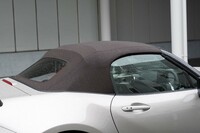 ブラウントップで上品に 「マツダ・ロードスター」の特別仕様車登場の画像