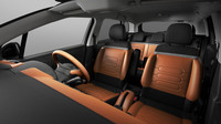 「シトロエンC3エアクロスSUV」に内装をレザーと千鳥格子でコーディネートした特別仕様車の画像