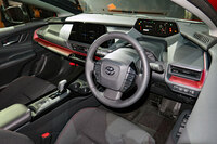 動画で見る新型「トヨタ・プリウス」の画像