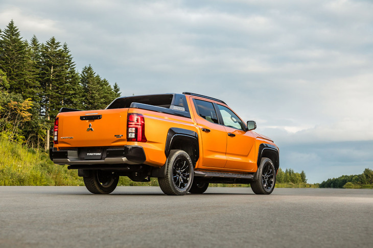 三菱トライトンGSR(エクステリア)