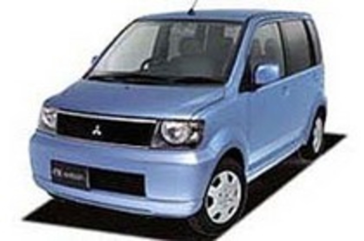 三菱「eKワゴン」に青い特別仕様車 【ニュース】 - webCG