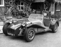 ケータハムでつくり始めた初期、1975年の「スーパーセブンS3」。パワーユニットは英国フォード製の1.6リッター直4 OHVとロータス製の1.6リッター直4 DOHCが用意されていた。