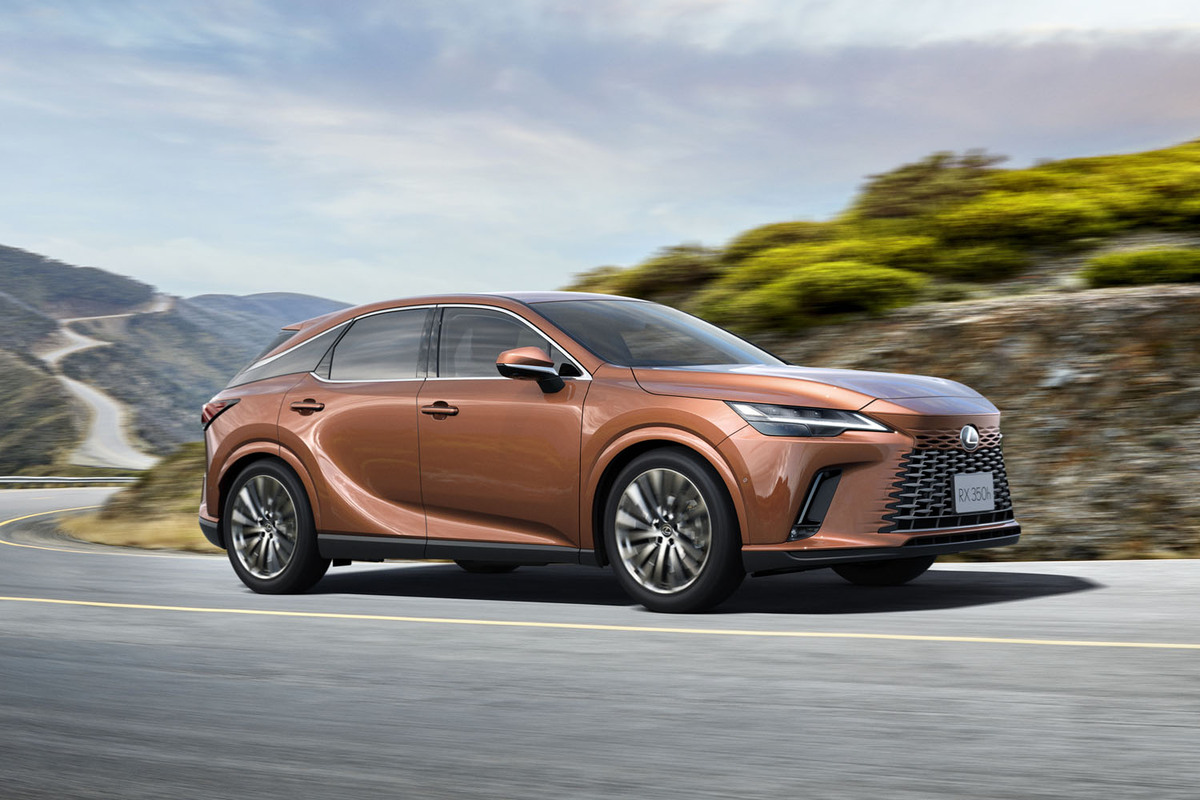 img_23e8edc54a5940aae085842a22