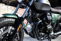 「モト・グッツィV9ボバー」にブランドの創立100周年を記念したスペシャルモデル登場の画像