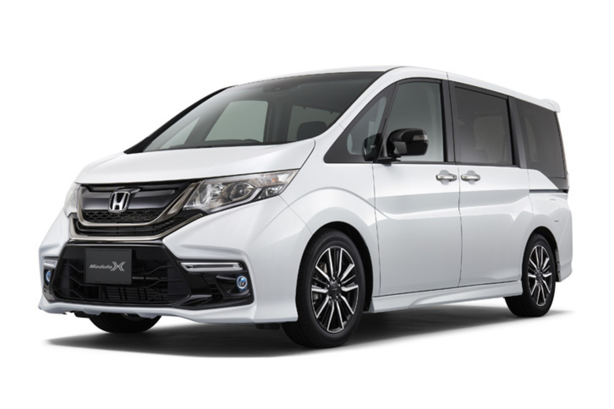 ホンダが「ステップワゴン モデューロX」の情報を公開 【ニュース