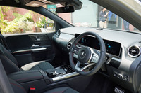 「MBUX」を搭載 新型「メルセデス・ベンツBクラス」発売の画像