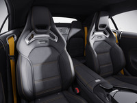 F1マシンのカラーリングを採用した限定車「メルセデスAMG SL63 4MATIC+ Motorsport Collectors Edition」発売の画像