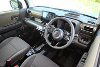 スズキがコンパクトSUV「クロスビー」を大幅改良 デザインも機能も走りも強化の画像