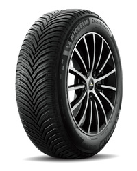 端正なV字デザインのトレッドパターンが特徴のクロスクライメート2。ウエットグリップはもとより、雪上グリップも高められている。基本サイズは175/65R15 88H XL~275/45R20 110H XL VOLの83種類。