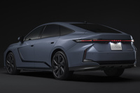 「ES500e」のサイドビュー。同モデルのボディーサイズは全長×全幅×全高=5140×1920×1560mm。