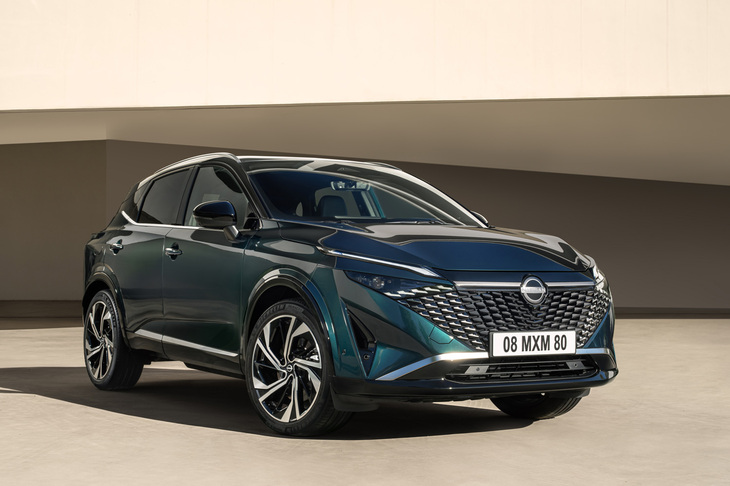 2025年6月26日に日産が欧州で発表した改良型「キャシュカイ」。1.5リッター直3直噴ターボエンジンに、「5-in-1」電動ユニットを組み合わせる、第3世代の「e-POWER」が搭載される。