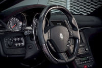 青いボディーが目を引く特別な「マセラティ・グラントゥーリズモ/グランカブリオ」登場の画像