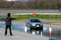 「急制動&急回避」を体験できるのは、いまのところ「ADE」だけとのこと。
「ブレーキロック体験(シチュエーション2に収録)」の有無など、細かい違いはあれど、基本的に「急ブレーキ」は全シチュエーションで体験できるメニューだ。