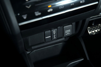 センターコンソールには、USBやHDMIなどのポートが設けられている。