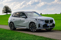 2024年6月に世界初披露された新型「BMW X3」。2003年登場の初代から数えて第4世代にあたる。開発コードは「G45」。