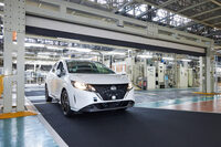 2027年度末での車両生産終了が発表された、日産・追浜工場。