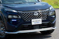 日産が「エクストレイル」をマイナーチェンジ “タフギア”を強調した新グレードを設定の画像