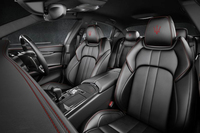 黒が決め手の特別な「マセラティ・クアトロポルテ」が登場の画像