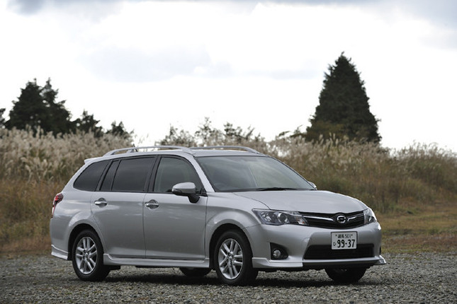 【スペック】全長×全幅×全高=4360×1695×1495mm/ホイールベース=2600mm/車重=1140kg/駆動方式=FF/1.8リッター直4DOHC16バルブ(140ps/6200rpm、17.5kgm/4000rpm)/燃費=16.6km/リッター(JC08モード)/価格=212万円(テスト車=236万5648円)