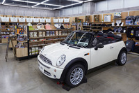 MINIが雰囲気を盛り立ててくれている。