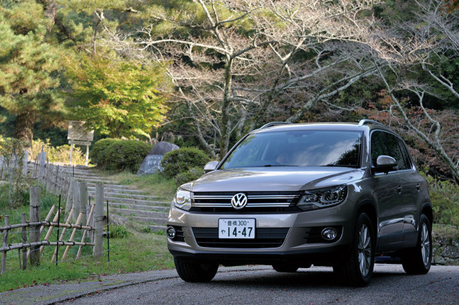 【スペック】全長×全幅×全高=4430×1810×1710mm/ホイールベース=2605mm/車重=1640kg/駆動方式=4WD/2リッター直4DOHC16バルブターボ(179ps/4500-6200rpm、28.6kgm/1700-4500rpm)/価格=389万円(テスト車=416万3000円/レザーシートパッケージ=27万3000円)