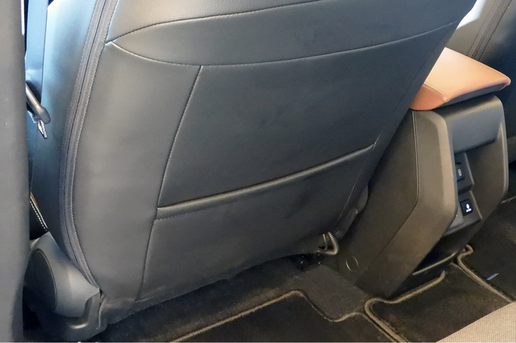 スズキeビターラZ(助手席シートバックポケット)