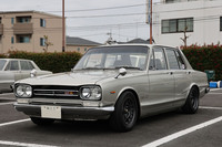 「100人でS20を語ろう!」の参加車両より、初期型(1969年2月~)のPGC10。エクステリアはホイール/タイヤ以外はほぼノーマルで、しかも新車時からとおぼしき「練馬 5」のシングルナンバー付きである。