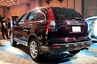 「ホンダCR-V」フルモデルチェンジで3代目へ、リアスペアタイヤなくし都会的イメージでの画像